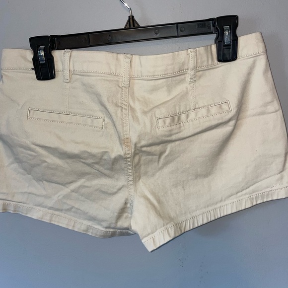 Express shorts - Picture 2 of 3